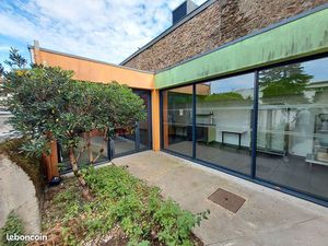 Bureaux 1540 m² LA ROCHE SUR YON