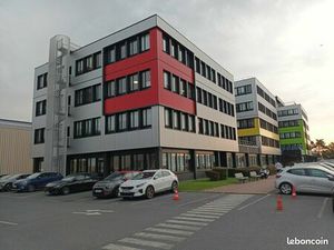Bureaux 1 462 m²