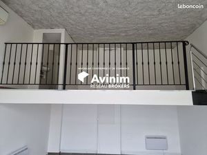 Local 45 m² Castelnau-le-Lez