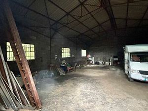 A vendre garage 155m2