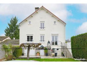 Maison 6 pièces 151 m²