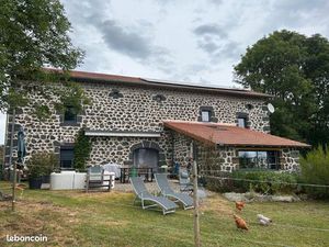 Ancienne ferme entièrement rénovée