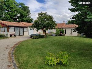 6 mn centre ville CHAUVIGNY