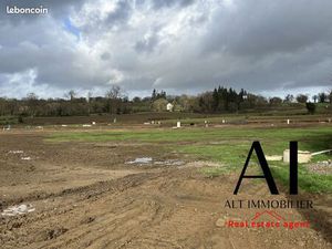 Terrain 680 m² Putanges-le-Lac