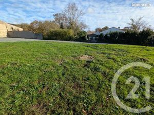 Terrain 353 m² Soullans