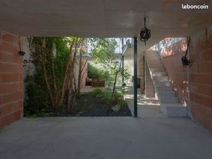 Maison d'architecte 160m2 (2nd oeuvre à terminer) avec piscine & jardin paysagé au Bouscat