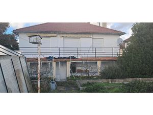 Migennes quartier calme - pavillon sur sous-sol sur 830m2 de terrain clos.