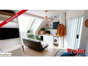 Appartement studio dans bâtiment de caractère
