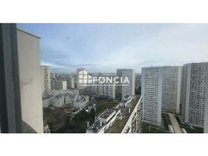 Studio 23 86 m² Lumineux et vue dégagée