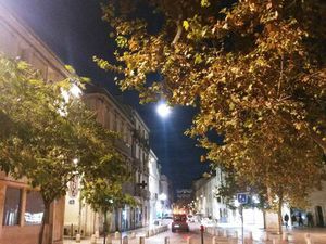 Bail commercial 600/mois Arceaux