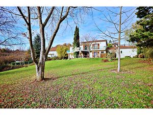 RARE MAISON BLANZAT SECTEUR LES MAUVAISES