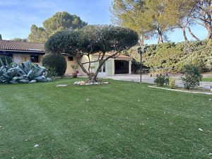 AIX EN PROVENCE - Lambesc - Maison de plein-pied 149m2