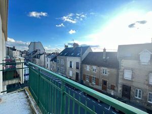 APPARTEMENT AVEC BALCON - QUARTIER LANCREL