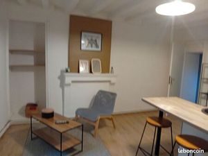 Studio meublé commune de Brûlon