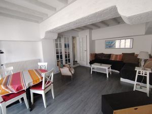 CIBOURE - CENTRE HISTORIQUE - T2 MEUBLÉ