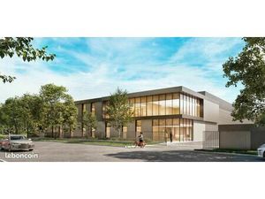 Local d'activité 3 900 m²