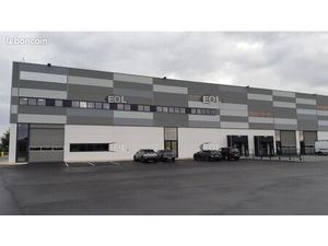Local d'activité 2 887 m²