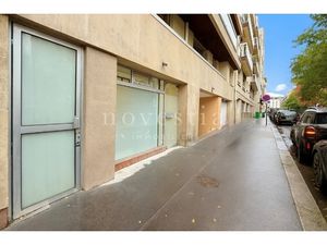 Local Commercial 28 8 m²