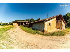 Ferme 3 pièces 195 m²