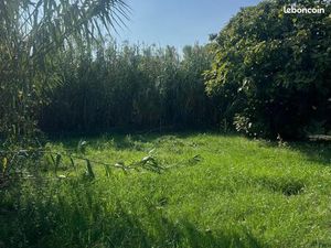 Terrain 430 m² Vitrolles