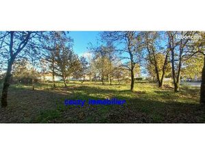 Terrain 4180 m² LA-VILLE-DIEU-DU-TEMPLE