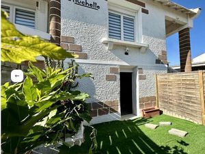 Maison centre ville de St Gilles