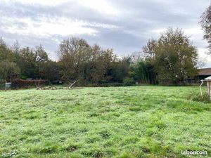 Terrain 2700 m² Guécélard