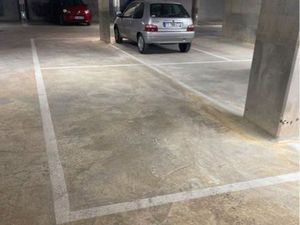 Place de parking sous sol résidence centre ville