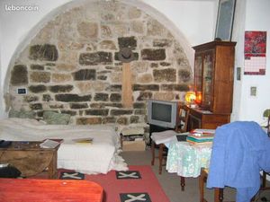 Anduze  T2 climatisé 56 m² avec cour privé 14 m²