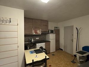 Studio Meublé au Centre de Bourg-Saint-Andéol