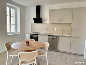 Appartement refait à neuf – 42 m² – Entièrement meublé – Centre-ville d’Orange