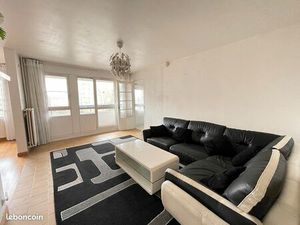 Location appartement 4 pièces 80 m² Sartrouville (78500)