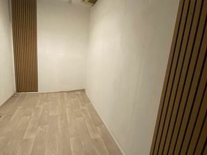 PETIT PRIX : Bureau de 10 m2 à 210 euros HT toutes charges comprises