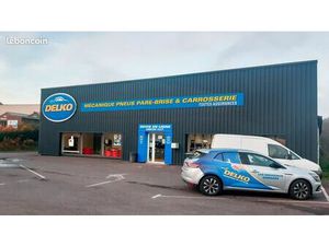 Garage automobile  garage 400 m² YSSINGEAUX