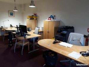 Local commercial 99 m²