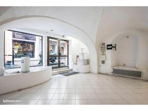 Local commercial 73 m²