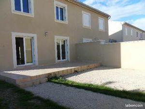 Sorgues/Châteaun.Pape villa T4 100m2 gge+cour 1296