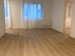 Super T2 rénové – Hyper centre Bourgoin-Jallieu (44 m²)