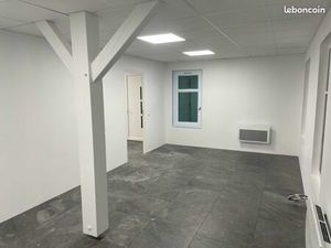 Location bureau lescheraines