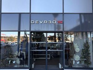 Commerce prêt-à-porter homme