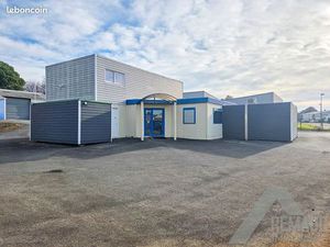 Local commercial 238 m² AIZENAY