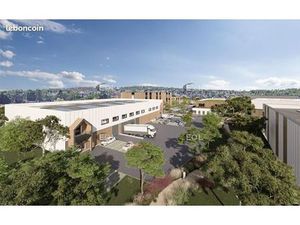 Local d'activité 2 068 m²