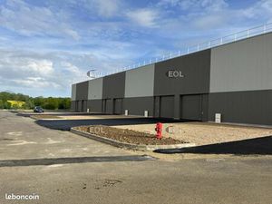 Local d'activité 1 259 m²