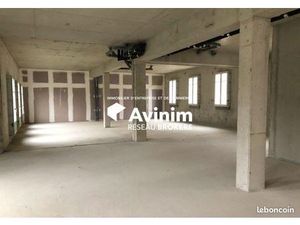 Local 282 m² Pontoise