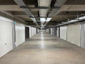 Location parking fermé 16 m2 Hypercentre Clermont Ferrand