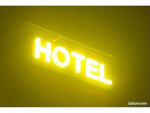 2 x Bâtiments - Hotel - Restaurant - Appartements