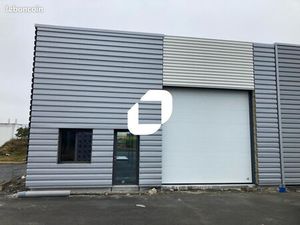 Local d'activité 1 063 m²