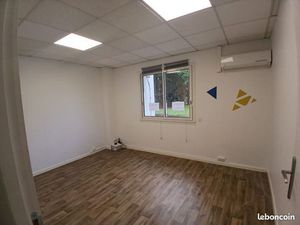 Sous location d'un bureau 14m2