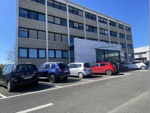 Bureaux 435 m² Le Mans