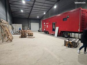 LOCAL 345M2 LE MANS SUD